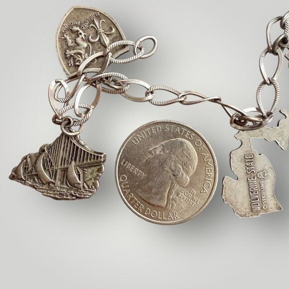 Vintage Sterling Silver Michigan Souvenir Charm Bracelet Bell Trading Post sz 7 - Picture 9 of 10